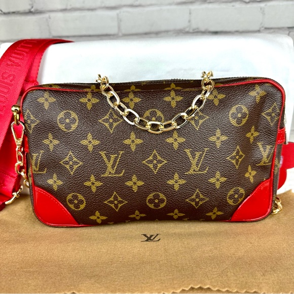 Louis Vuitton crossbody *Custom* with chain, bag charm and dust bag - Picture 4 of 16